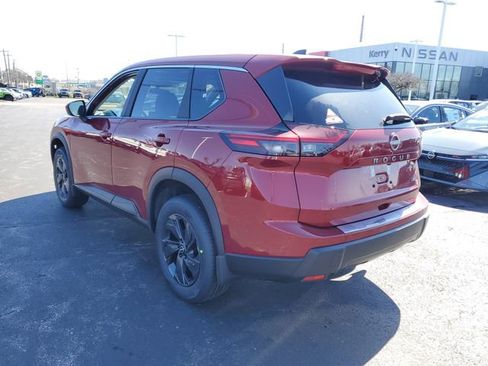 New 2026 Nissan Rogue SV w/ Cold Weather Package image 5