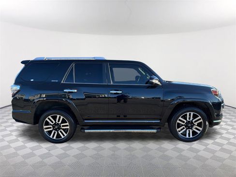 Used 2024 Toyota 4Runner Limited image 4
