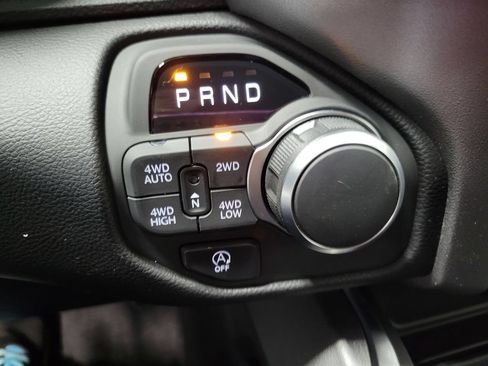 New 2026 RAM 1500 Big Horn AWD/4WD image 14