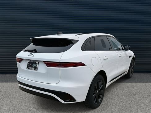 Used 2025 Jaguar F-PACE R-Dynamic S image 3