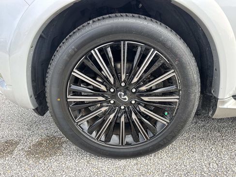 Used 2019 INFINITI QX80 Limited image 10