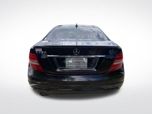 Used 2014 Mercedes-Benz C 250 Coupe image 5