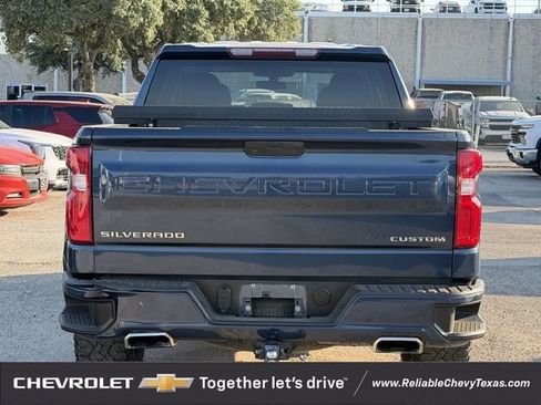 Used 2020 Chevrolet Silverado 1500 Custom w/ Custom Value Package AWD/4WD image 5