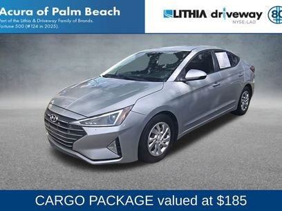 Used 2019 Hyundai Elantra SE w/ Cargo Package