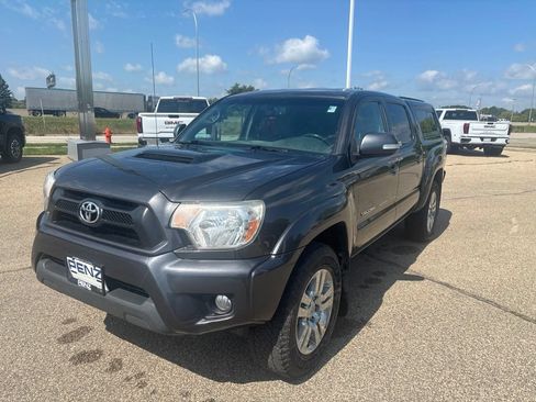 Used 2012 Toyota Tacoma 4x4 Double Cab w/ TRD Sport Upgrade Pkg image 1
