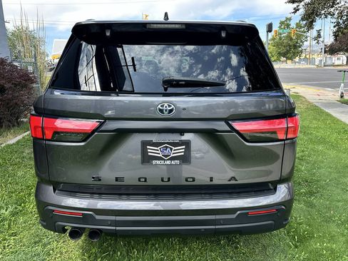 Used 2023 Toyota Sequoia TRD Pro AWD/4WD image 8