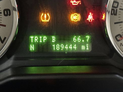 Used 2010 Ford Edge SEL FWD image 13