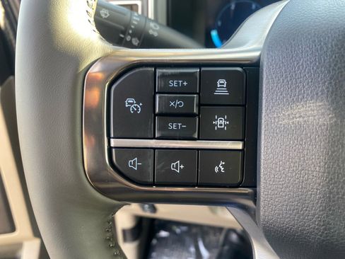 New 2026 Ford F450 Platinum w/ Platinum Plus Package image 37