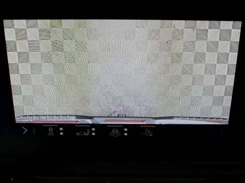 Used 2024 GMC Sierra 2500 AT4 image 21