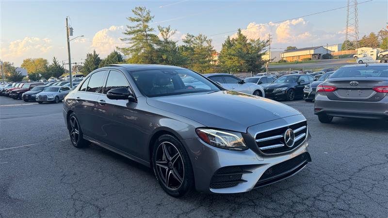 Used 2018 Mercedes-Benz E 300 image 3