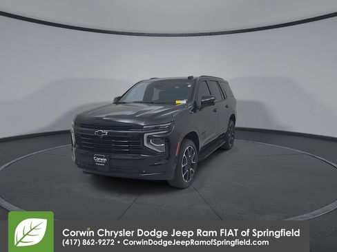 Used 2025 Chevrolet Tahoe RST w/ Comfort Package AWD/4WD image 6
