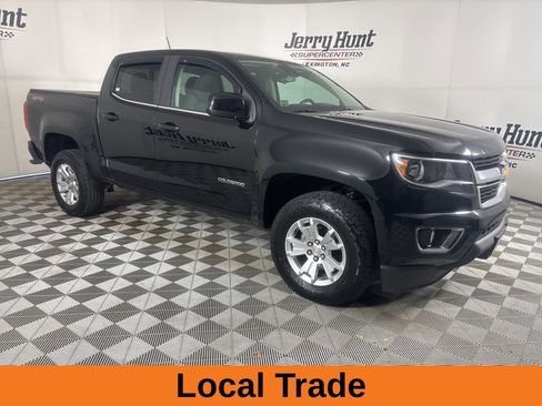 Used 2020 Chevrolet Colorado LT w/ Safety Package image 5