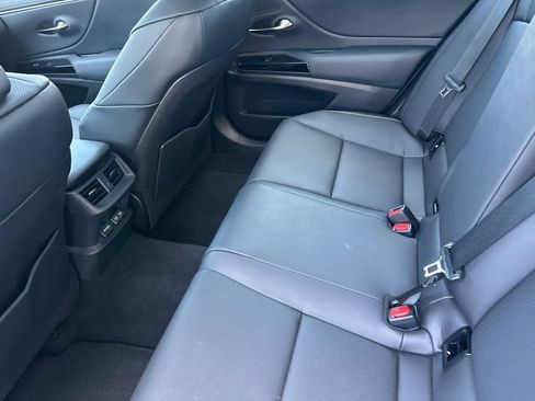 Certified 2025 Lexus ES 350 w/ Premium Package FWD image 26