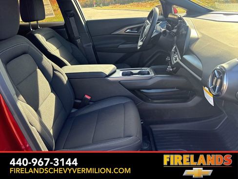 New 2026 Chevrolet Equinox EV LT image 33