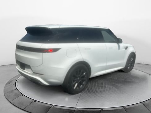 Used 2025 Land Rover Range Rover Sport Dynamic SE AWD/4WD image 7