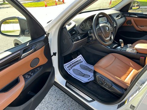 Used 2015 BMW X3 xDrive28i image 10