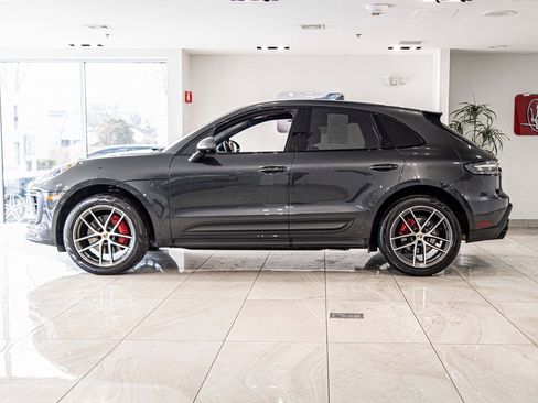 Used 2023 Porsche Macan S image 6