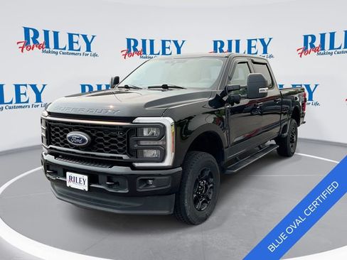 Used 2024 Ford F250 XLT w/ XLT Premium Package AWD/4WD image 1