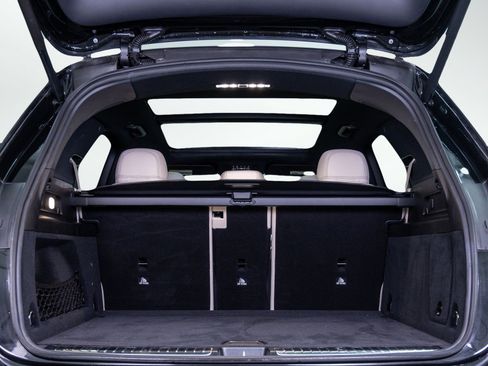 Used 2024 Mercedes-Benz GLE 450 4MATIC image 8