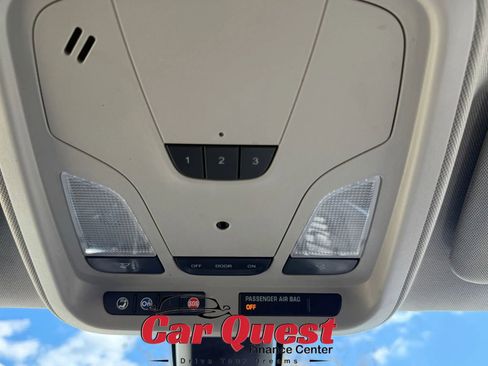 Used 2019 Chevrolet Impala Premier FWD image 23