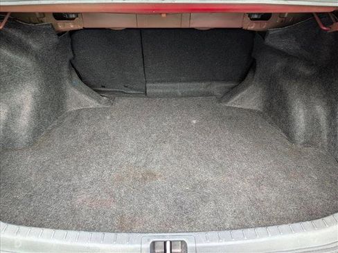Used 2017 Toyota Corolla SE FWD image 6