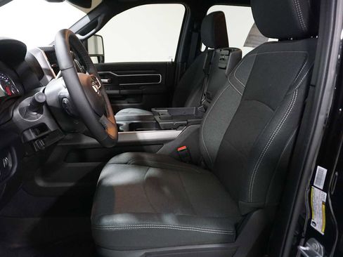 Used 2025 RAM 2500 Big Horn image 10