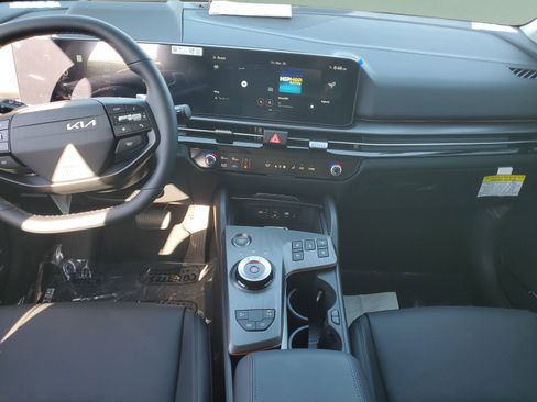 Certified 2026 Kia Sportage SX Prestige AWD/4WD image 15