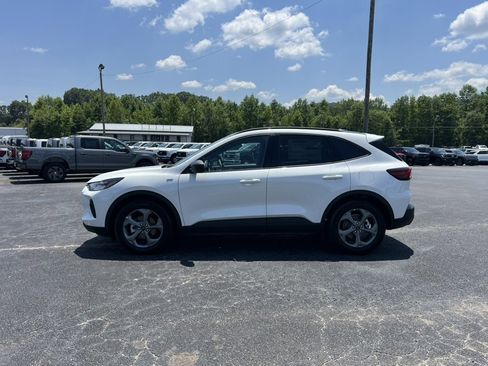 New 2025 Ford Escape ST-Line w/ Tech Pack #1 image 8