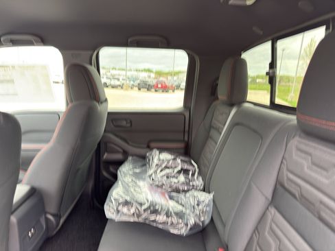 New 2026 Nissan Frontier PRO-4X AWD/4WD image 34