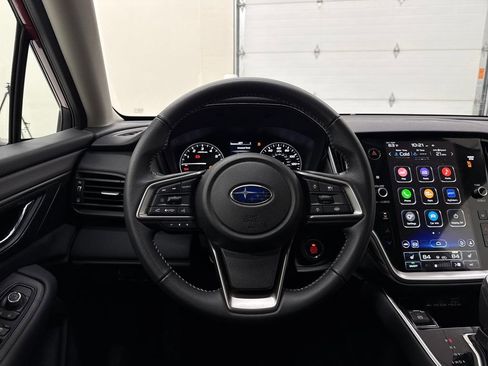 Used 2025 Subaru Outback Premium image 15