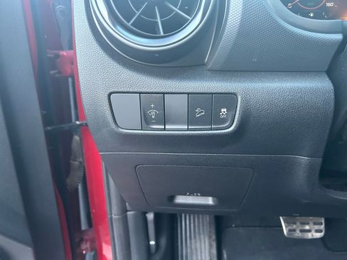 Used 2022 Hyundai Kona N Line image 14