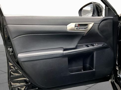 Used 2017 Lexus CT 200h w/ Navigation System Package FWD image 21