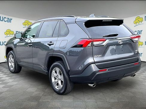 Used 2025 Toyota RAV4 XLE AWD/4WD image 4