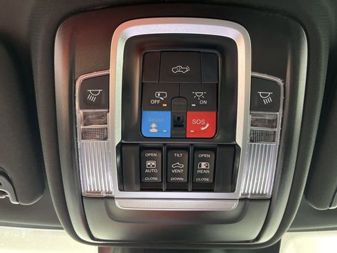 New 2026 RAM 2500 Limited image 23