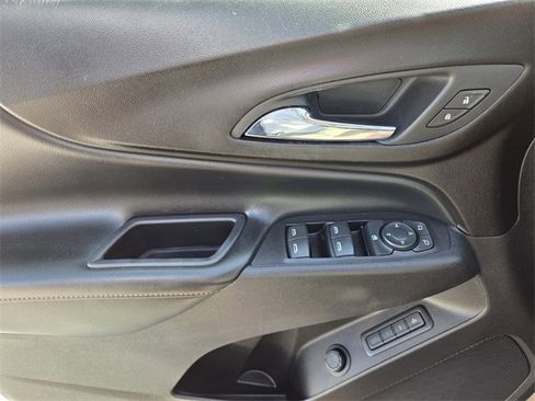 Certified 2018 Chevrolet Equinox Premier image 21