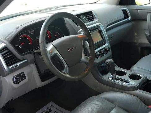 Used 2016 GMC Acadia SLE FWD image 8