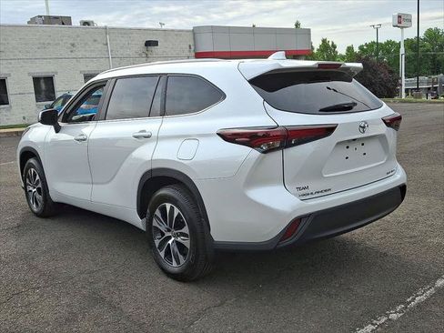 Certified 2026 Toyota Highlander XLE AWD/4WD image 24