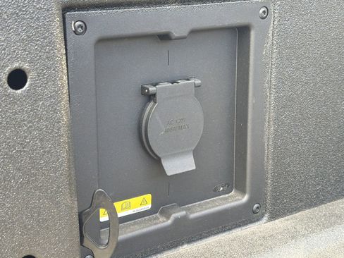 Used 2022 Ford F150 XLT w/ Equipment Group 302A High image 37