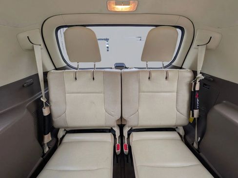 Used 2014 Lexus GX 460 w/ Premium Package AWD/4WD image 31