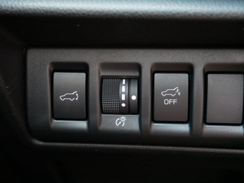 Used 2024 Subaru Outback Limited AWD/4WD image 25