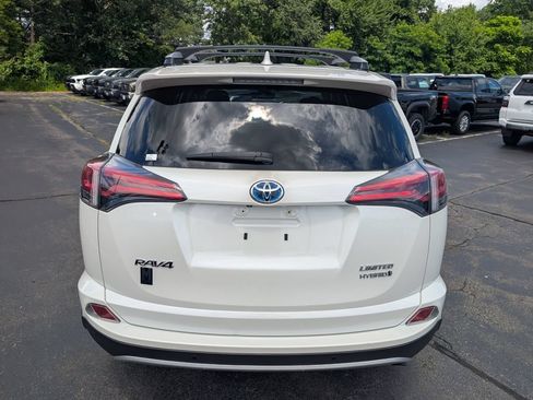 Used 2016 Toyota RAV4 Limited w/ Advanced Technology Package AWD/4WD image 7