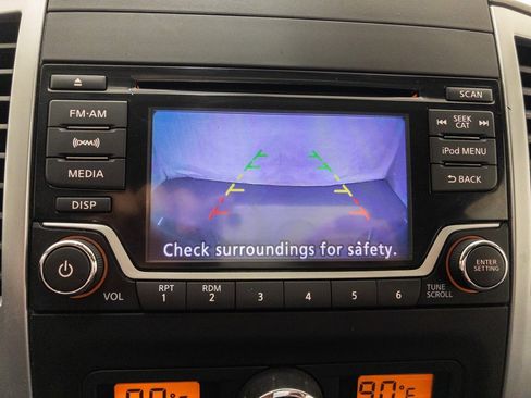 Used 2018 Nissan Frontier SV image 30