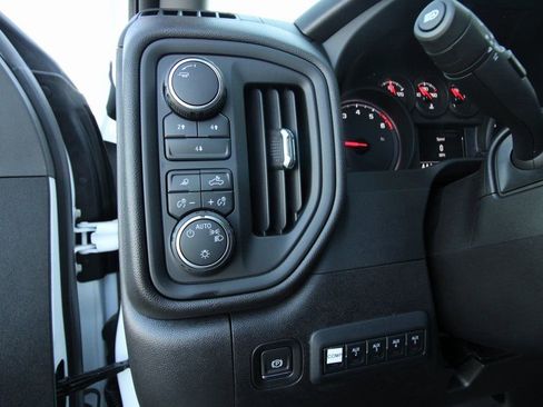 New 2024 Chevrolet Silverado 2500 W/T w/ WT Convenience Package image 30