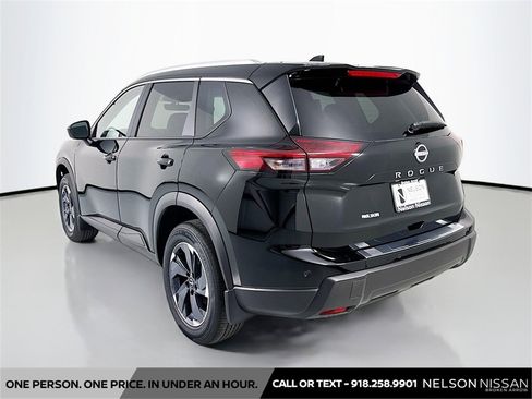 New 2026 Nissan Rogue SV w/ SV Premium Package image 7