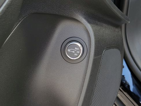 New 2026 Buick Envista Sport Touring image 18