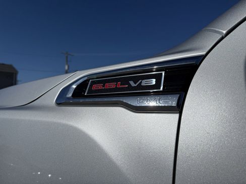 Used 2022 GMC Sierra 2500 Denali image 13