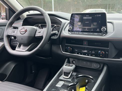 New 2026 Nissan Rogue SV image 3