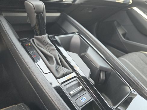 Used 2024 Honda Accord Sport image 34