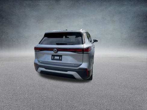 New 2025 Volkswagen Tiguan SE image 20