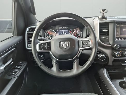 Used 2019 RAM 1500 Big Horn image 25